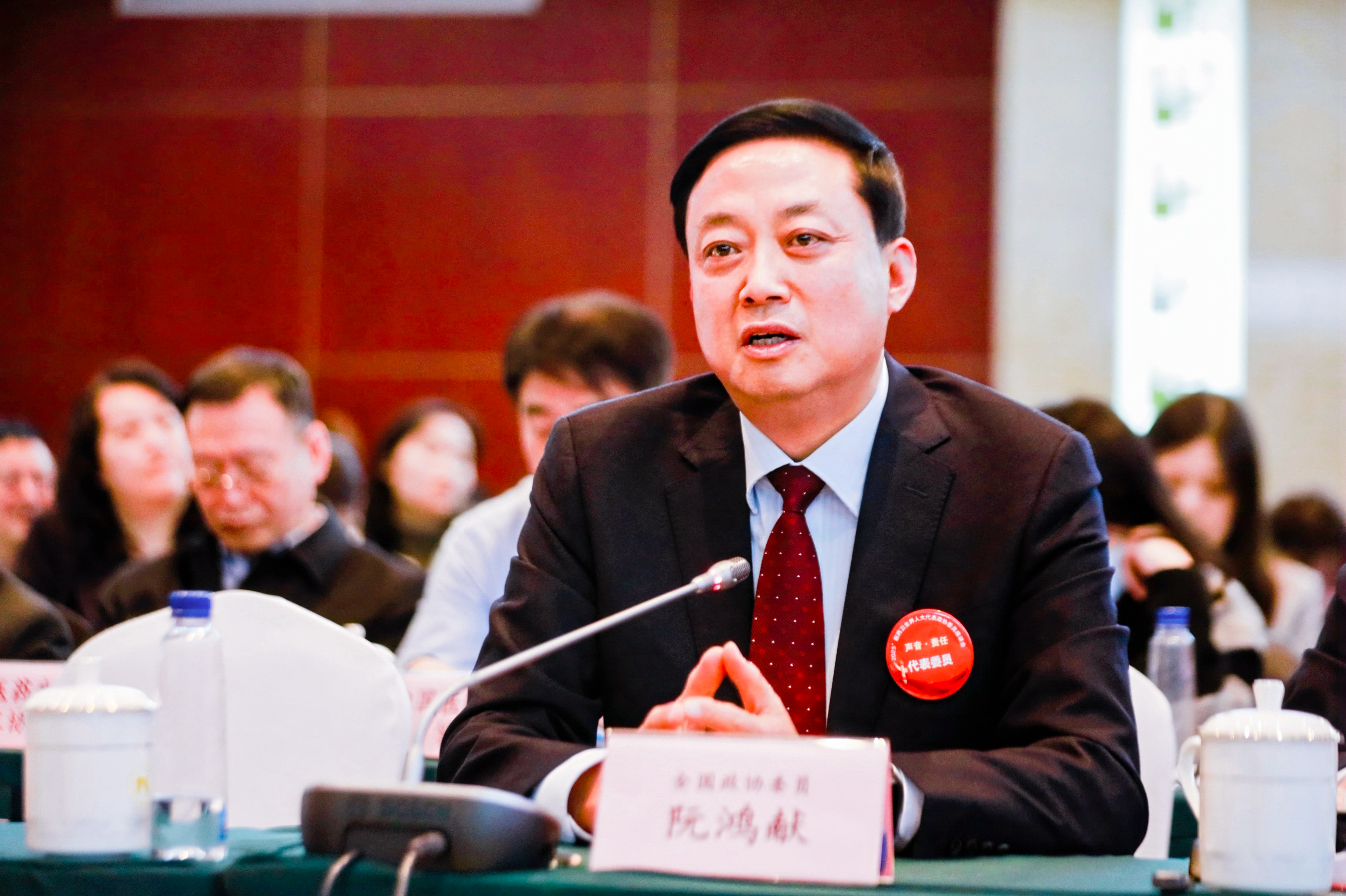 全国政协委员阮鸿献建言两会：促进健康消费，推动健康产业高质量发展！